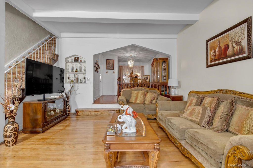 116-44 227th Street, Cambria Heights, NY 11411 — photo 4