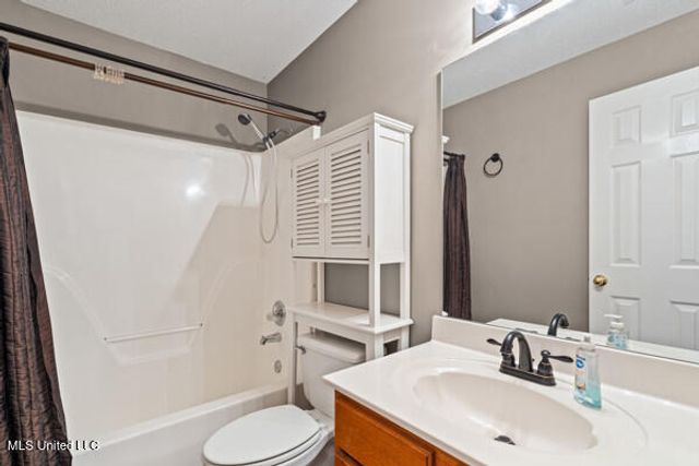 6073 Allen Parkway, Olive Branch, MS 38654