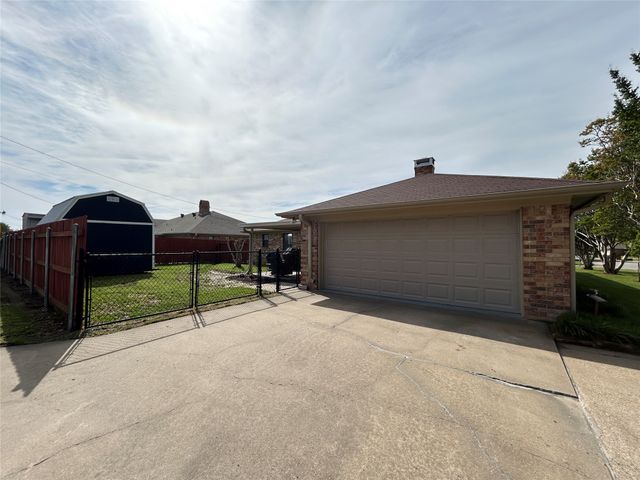 100 Cedar Springs Boulevard, Sulphur Springs, TX 75482