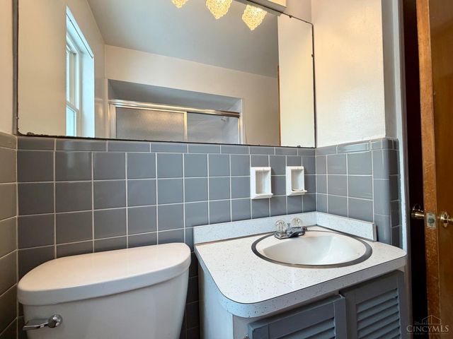 3340 Dolomar Drive, Colerain Twp, OH 45239