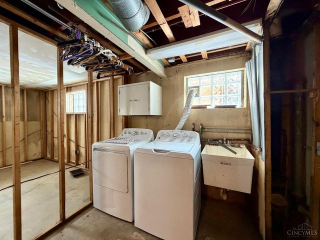 3340 Dolomar Drive, Colerain Twp, OH 45239