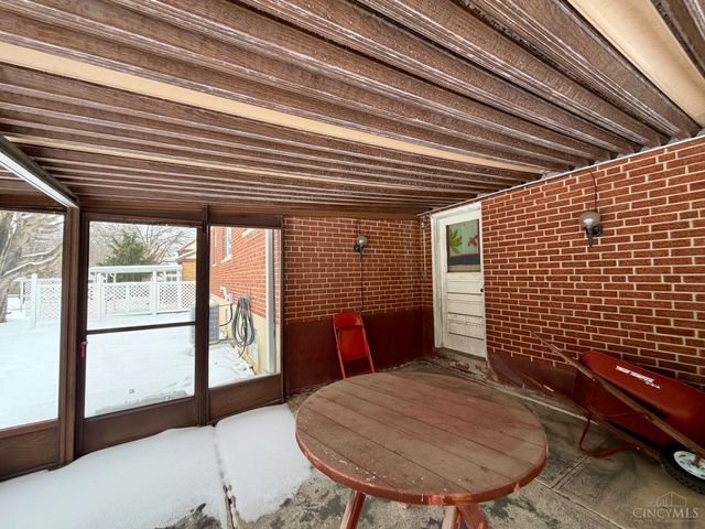 3340 Dolomar Drive, Colerain Twp, OH 45239