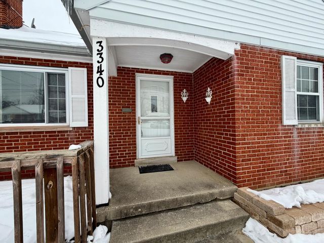 3340 Dolomar Drive, Colerain Twp, OH 45239