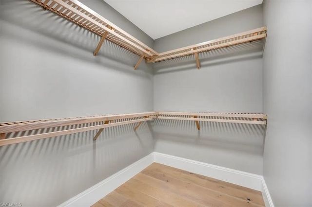 1130 3RD AVE S 512, Naples, FL 34102