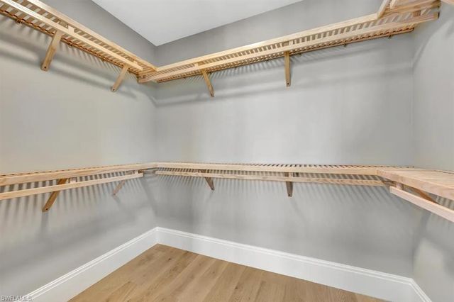 1130 3RD AVE S 512, Naples, FL 34102