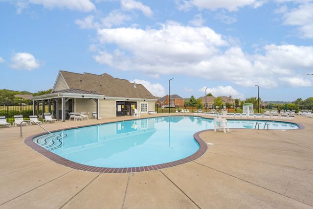 5040 Falling Water Rd, Nolensville, TN 37135