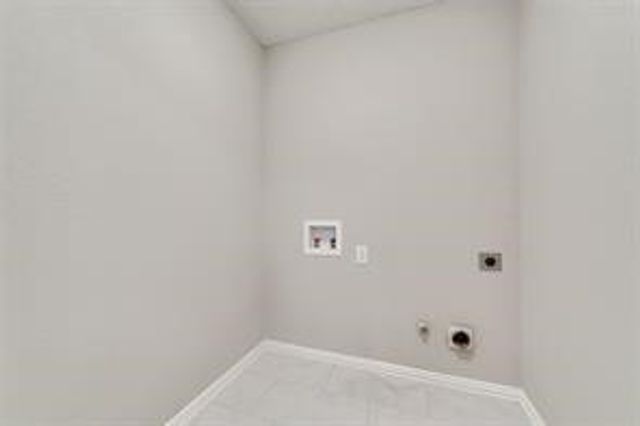 612 Renee Lane, Desoto, TX 75115