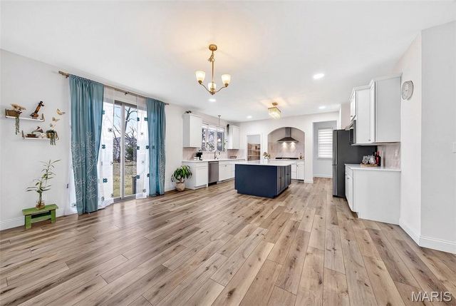 209 Haver Hill Drive, Lake St Louis, MO 63367