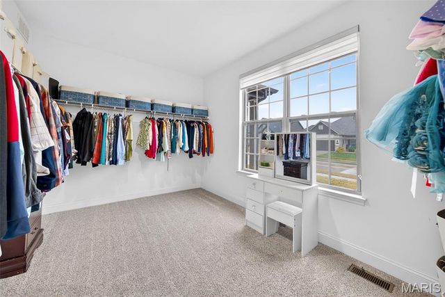 209 Haver Hill Drive, Lake St Louis, MO 63367