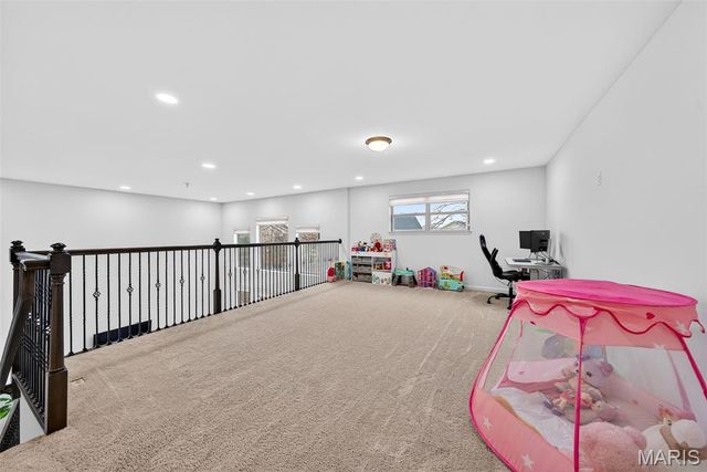 209 Haver Hill Drive, Lake St Louis, MO 63367