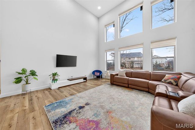 209 Haver Hill Drive, Lake St Louis, MO 63367