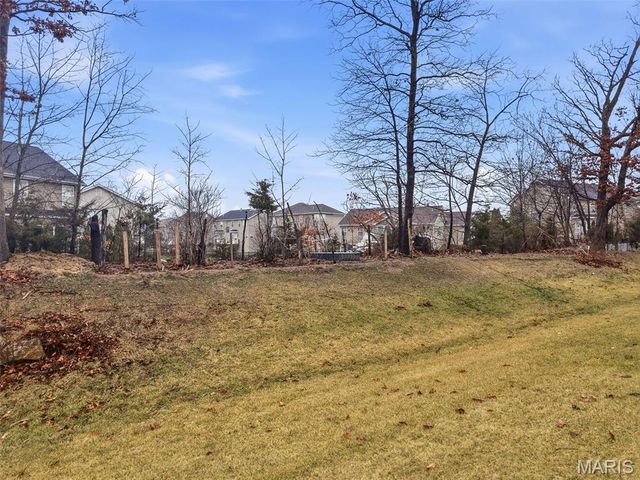 209 Haver Hill Drive, Lake St Louis, MO 63367