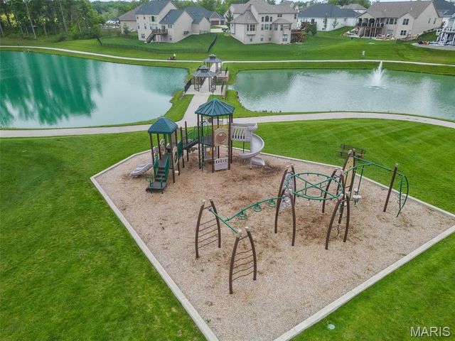 209 Haver Hill Drive, Lake St Louis, MO 63367