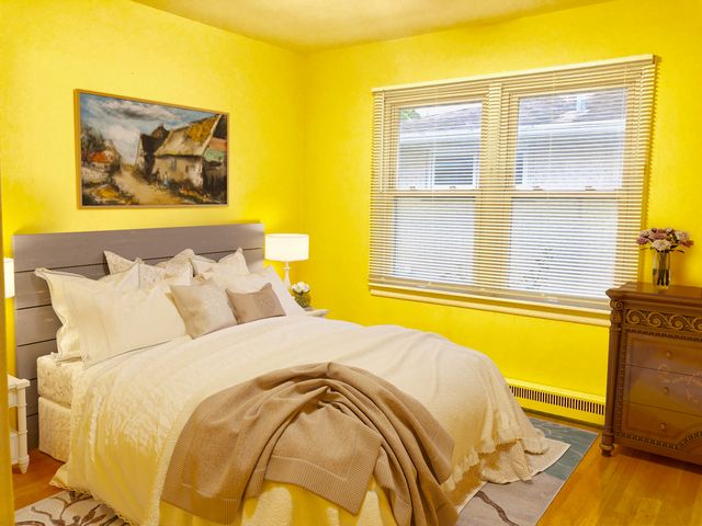 1807 Oakland Avenue, Crest Hill, IL 60403