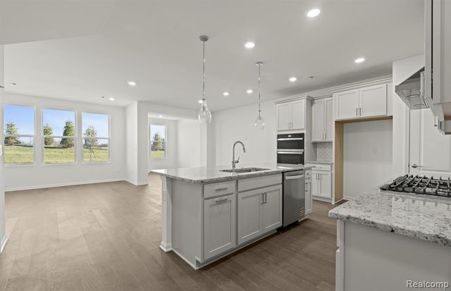 5684 Corgi Drive, Ann Arbor, MI 48108