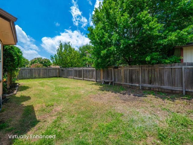 105 Dogwood DR, Georgetown, TX 78626