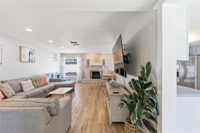 1730 WINFIELD ROAD N, Clearwater, FL 33756