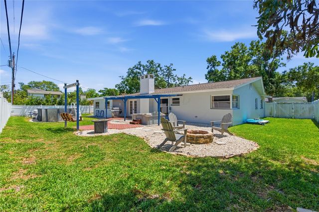 1730 WINFIELD ROAD N, Clearwater, FL 33756