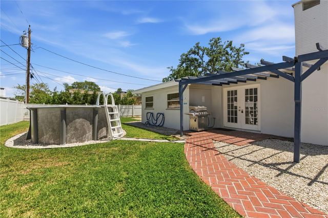 1730 WINFIELD ROAD N, Clearwater, FL 33756