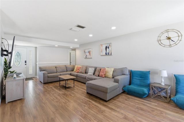 1730 WINFIELD ROAD N, Clearwater, FL 33756