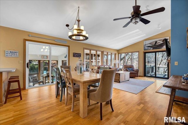 163 BRIARWOOD Place, Dahinda, IL 61428