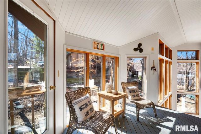 163 BRIARWOOD Place, Dahinda, IL 61428