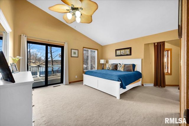 163 BRIARWOOD Place, Dahinda, IL 61428