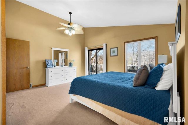 163 BRIARWOOD Place, Dahinda, IL 61428