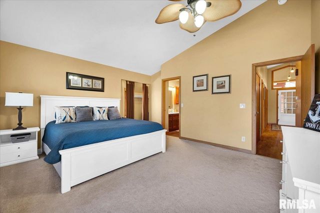 163 BRIARWOOD Place, Dahinda, IL 61428