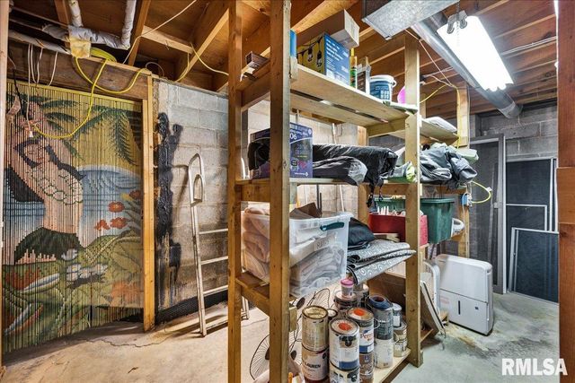 163 BRIARWOOD Place, Dahinda, IL 61428