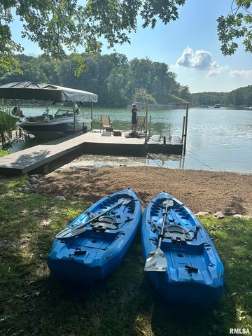 163 BRIARWOOD Place, Dahinda, IL 61428