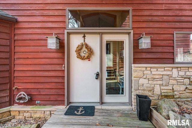 163 BRIARWOOD Place, Dahinda, IL 61428