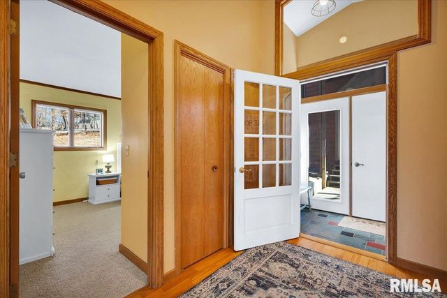 163 BRIARWOOD Place, Dahinda, IL 61428