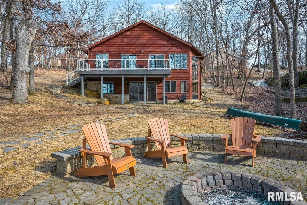 163 BRIARWOOD Place, Dahinda, IL 61428