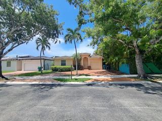 12035 SW 126th St, Miami, FL 33186