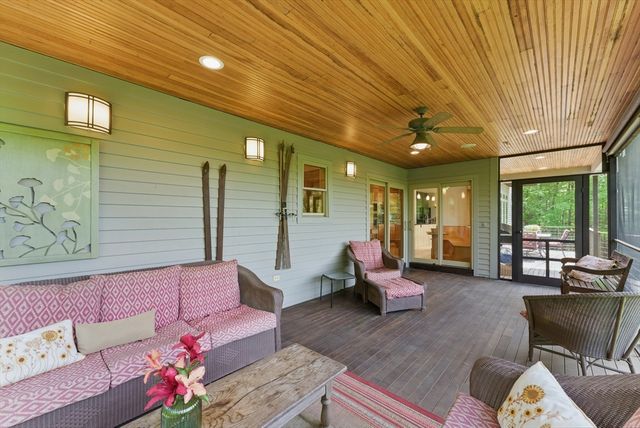 12 Old Bay Road, Belchertown, MA 01007