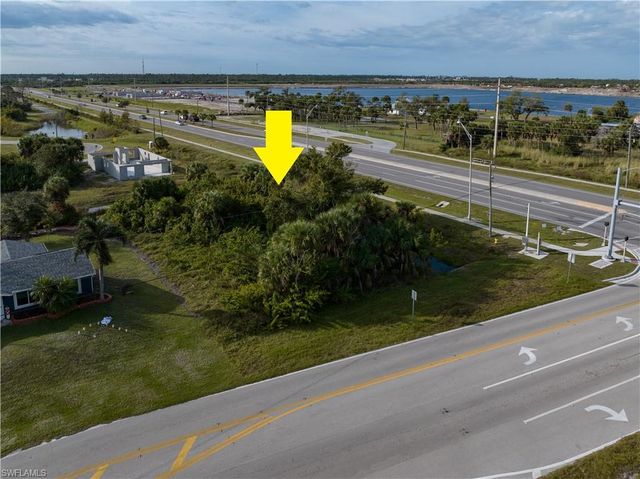 9025 Fruitland AVE, Englewood, FL 34224