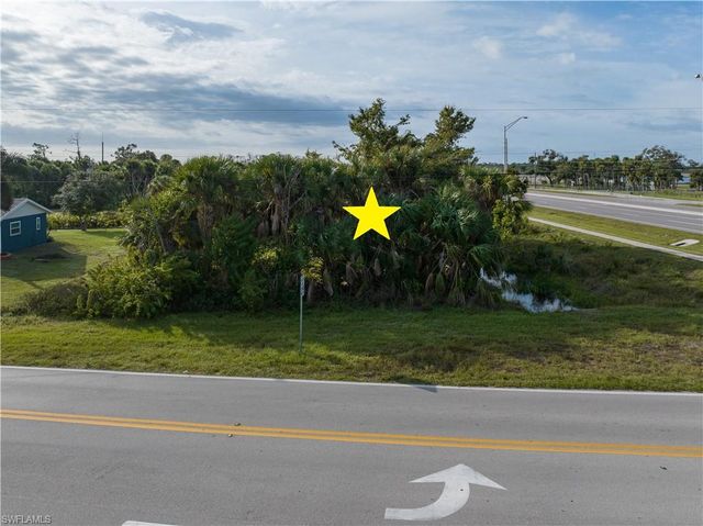 9025 Fruitland AVE, Englewood, FL 34224