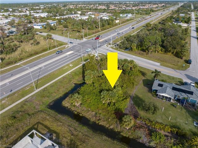 9025 Fruitland AVE, Englewood, FL 34224