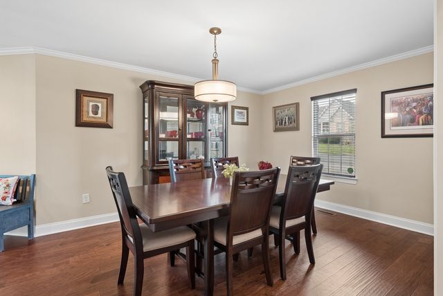 202 Hickory Pointe Dr, Lebanon, TN 37087