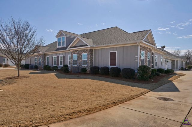 468 Nandina Court, Warner Robins, GA 31088