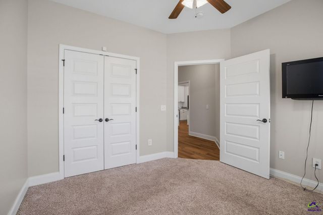 468 Nandina Court, Warner Robins, GA 31088