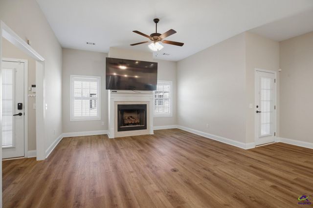 468 Nandina Court, Warner Robins, GA 31088