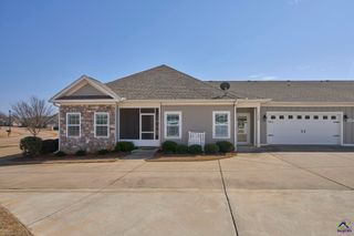 468 Nandina Court, Warner Robins, GA 31088