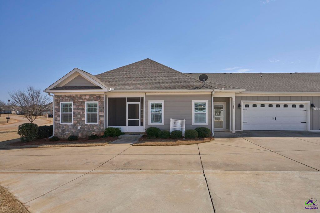 468 Nandina Court, Warner Robins, GA 31088