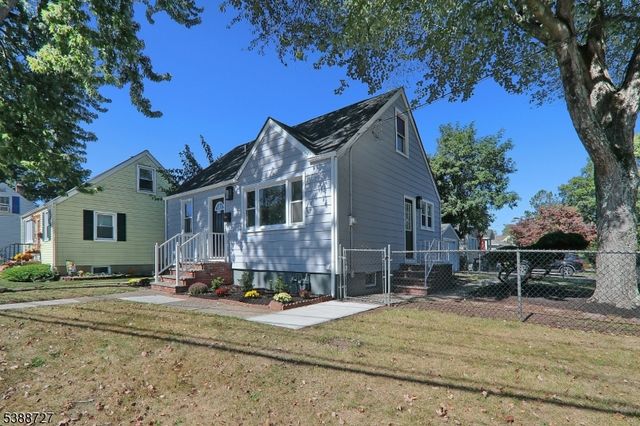 2715 Maple Ave, South Plainfield Boro, NJ 07080