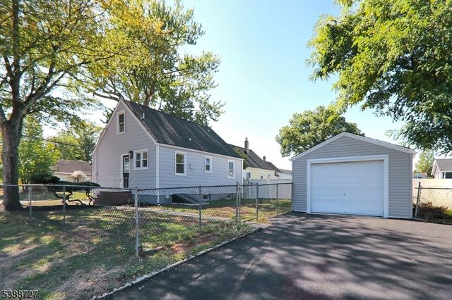 2715 Maple Ave, South Plainfield Boro, NJ 07080