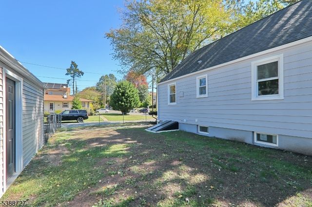 2715 Maple Ave, South Plainfield Boro, NJ 07080