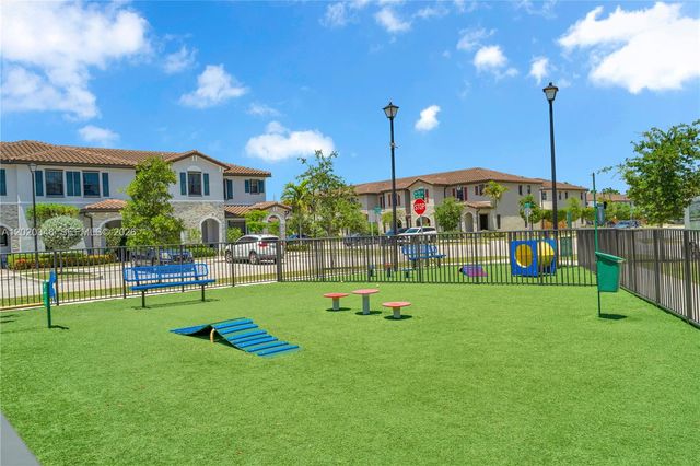 11235 SW 249th St, Homestead, FL 33032