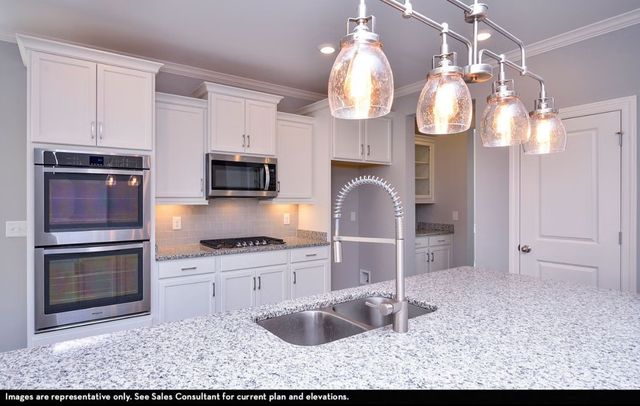 7925 Pine Street, Fairview, TN 37062